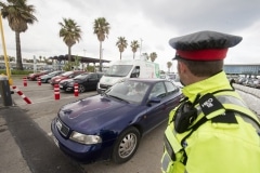 colas-frontera-2-abril-2014-infogibraltar-fotgrafo-marcos-moreno_13598473973_o