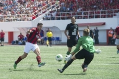 visita-platini-gibraltar-rock-cup-2014-12_14150407911_o