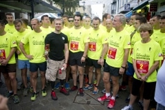 henry-cavill-en-la-carrera-del-350-aniversario-de-los-royal-marines-en-gibraltar-25-octubre-201419_15437110249_o