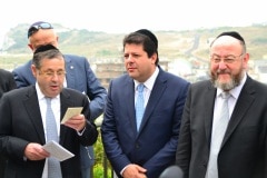 Chief Rabbi of Commonwealth at Jews Gate Cemetery opening