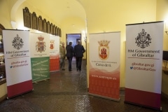 entrada-a-la-sala-de-la-conferencia-en-el-san-roque-club_21236337368_o