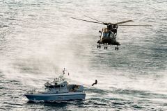 15-de-enero-2016-simulacro-de-rescate-con-helicpteros-merlin-mk3-en-gibraltar-08_24030622459_o