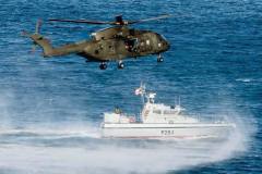 15-de-enero-2016-simulacro-de-rescate-con-helicpteros-merlin-mk3-en-gibraltar-21_23770224444_o