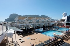 Escala-inaugural-del-crucero-Ovation-of-the-Seas-10