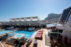 Escala-inaugural-del-crucero-Ovation-of-the-Seas-12