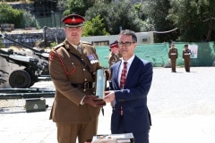 2-jun-2016-salvas-en-gibraltar-honor-al-aniversario-de-coronacin-de-la-reina_27417185915_o
