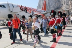 nueva-ruta-area-gibraltar-manchester_27801494020_o