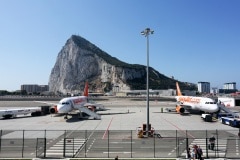 nueva-ruta-area-gibraltar-manchester_28048272766_o