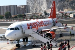 nueva-ruta-area-gibraltar-manchester_28082170395_o