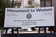 inauguracin-del-monumento-a-la-mujer-en-gibraltar_30656124793_o