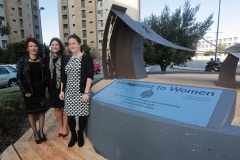 inauguracin-del-monumento-a-la-mujer-en-gibraltar_31093428910_o