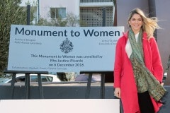 inauguracin-del-monumento-a-la-mujer-en-gibraltar_31427335356_o