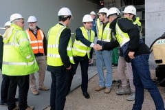 llegan-los-generadores-para-la-nueva-estacin-elctrica_31318392602_o