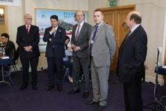 27-ene-17-fabin-picardo-visita-el-open-de-gibraltar-de-ajedrez-1_32513496856_o