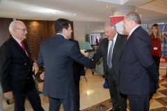 27-ene-17-fabin-picardo-visita-el-open-de-gibraltar-de-ajedrez-21_31710621334_o