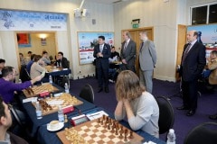 27-ene-17-fabin-picardo-visita-el-open-de-gibraltar-de-ajedrez-8_31742539443_o