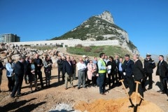 sebastian-coe-en-gibraltar_26002538038_o