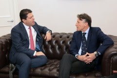 sebastian-coe-en-gibraltar_38976723295_o