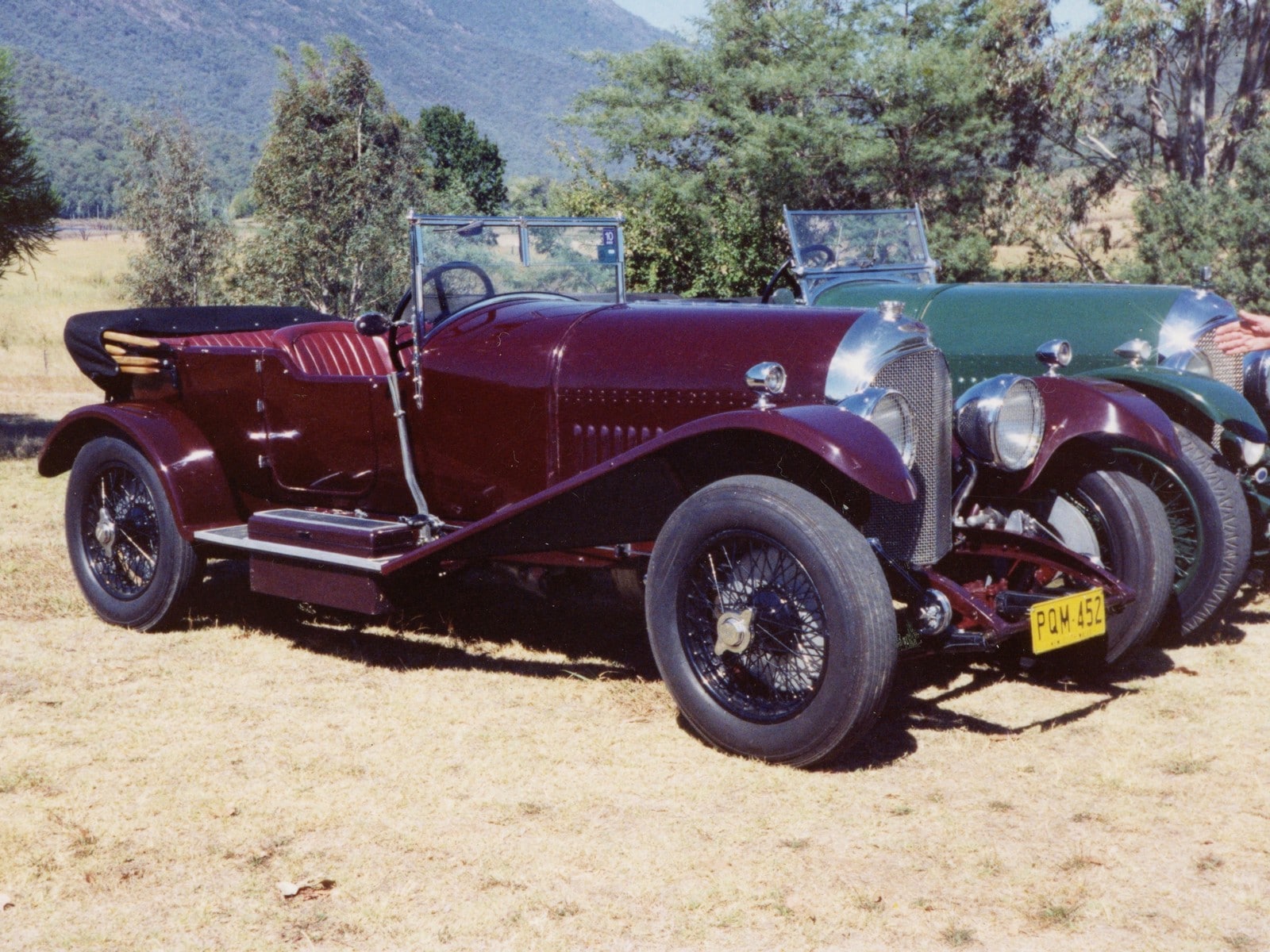 bl1605-1_green_surbico-2_48826661046_o