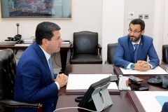 visita-del-alcalde-de-la-lnea-al-ministro-principal-de-gibraltar_48954055213_o