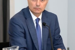 7U3A2374