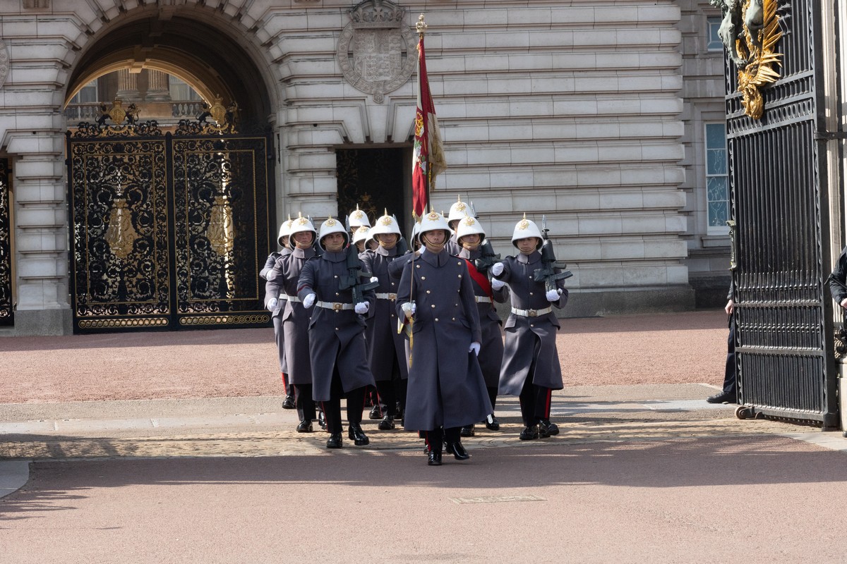 El-Real-Regimiento-de-Gibraltar-actua-de-nuevo-como-Regimiento-de-Guardia-de-la-Reina-en-Londres-16
