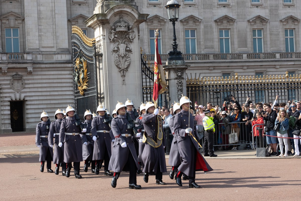 El-Real-Regimiento-de-Gibraltar-actua-de-nuevo-como-Regimiento-de-Guardia-de-la-Reina-en-Londres-19