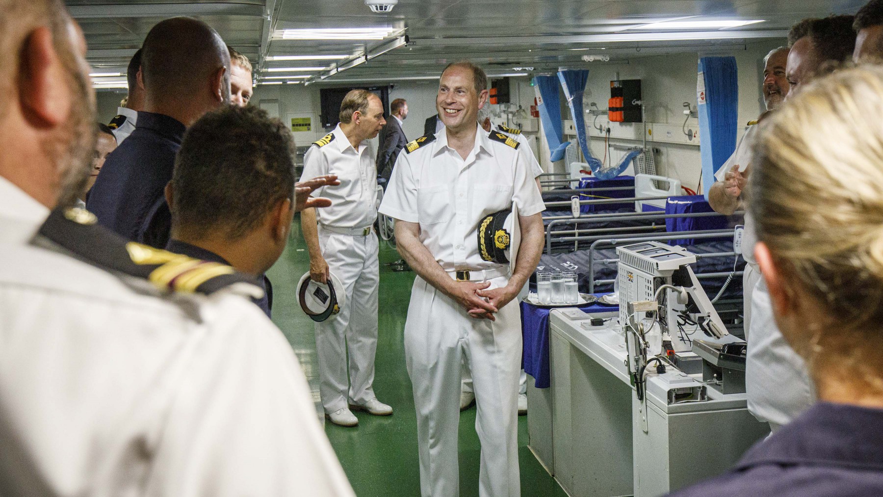 THE EARL OF WESSEX VISITS HER MAJESTY’S NAVAL BASE