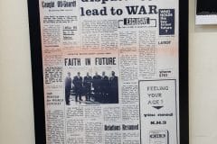El-periodico-‘Gibraltar-Evening-Post-mostro-su-preocupacion-sobre-una-posible-guerra-con-motivo-de-la-disputa-sobre-Gibraltar.-Exposicion-‘Closure.