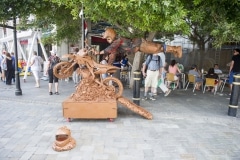 esculturas-humanas-en-la-plaza-de-casemates-en-gibraltar_22117531354_o