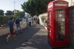 las-cabinas-rojas-reflejan-lo-ms-puro-del-carcter-britnico-de-gibraltar_22751734211_o