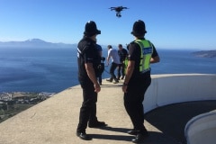 la-tv-alemana-zdf-graba-un-reportaje-en-gibraltar-michael-petch-zdf_26030602275_o