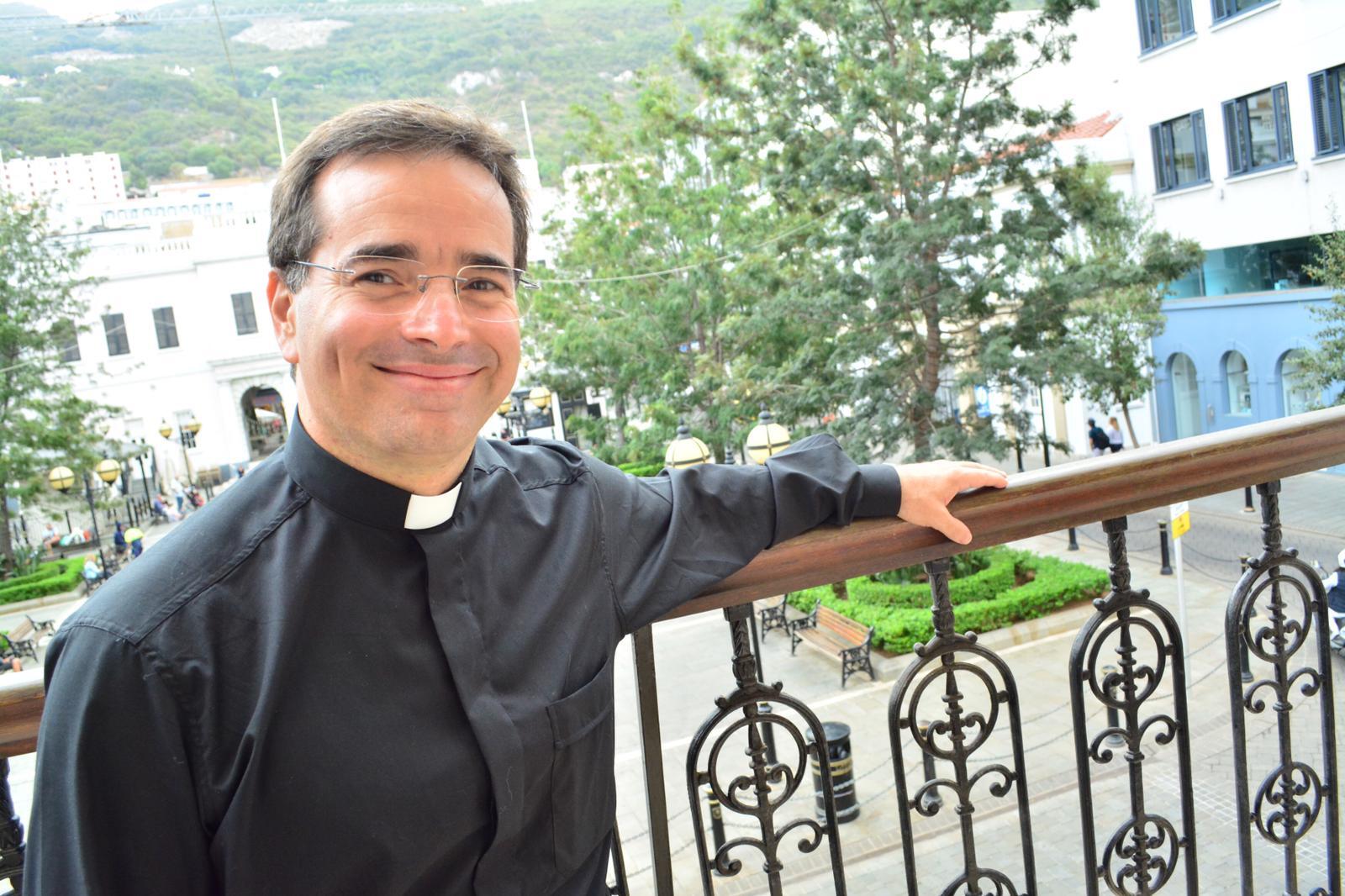 Mgr Mark Miles en Gibraltar en 2015. Fotografía de Stephen Ignacio